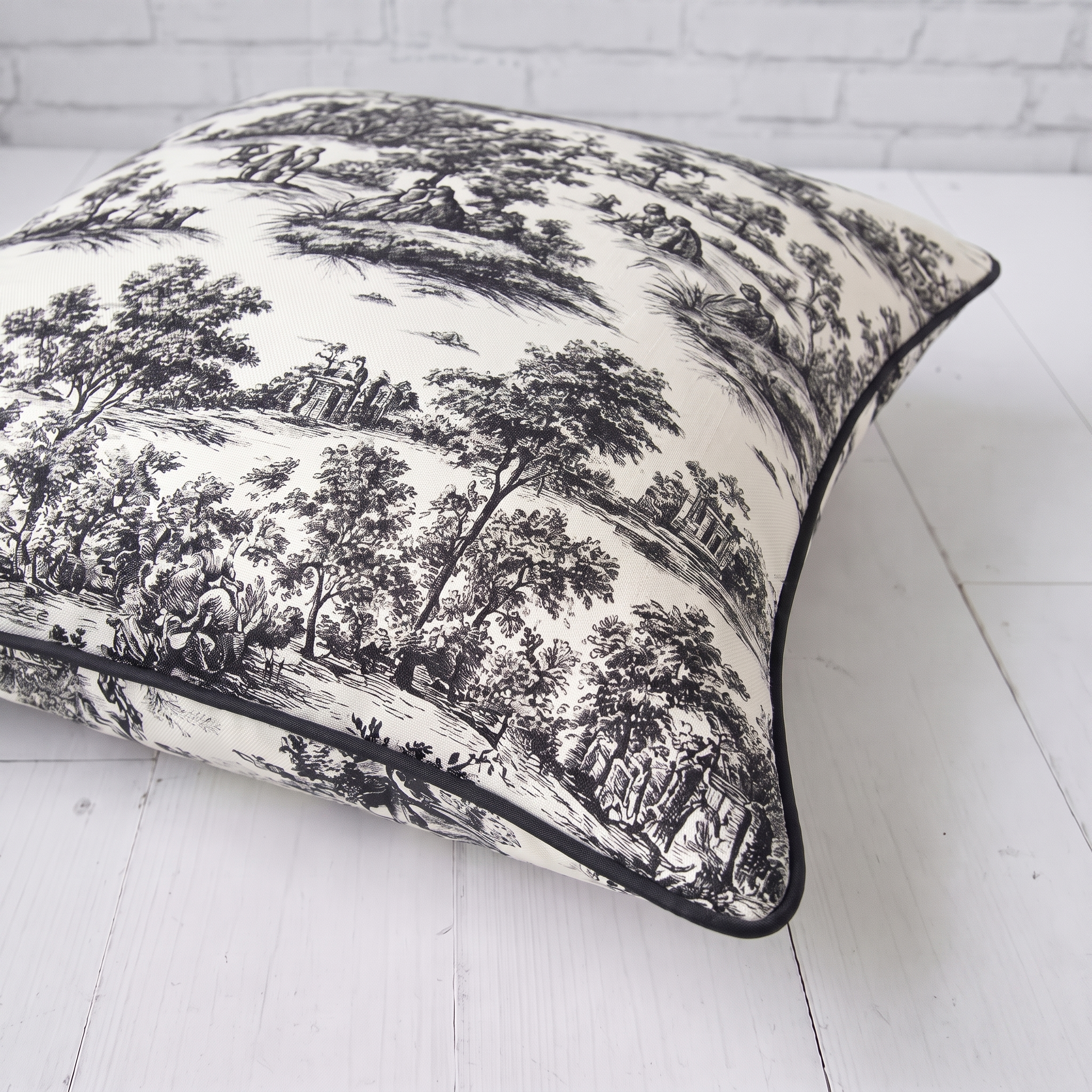 Maison Royale French Twill Cotton Cushion Cover | 16×16 Inch